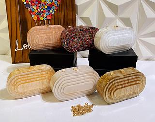 Bolsa de festa (cabe celular)