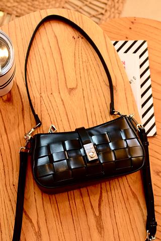 Bolsa transversal feminina