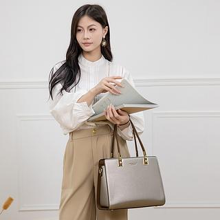 Bolsa grande feminina