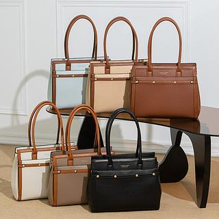 CAIXA FECHADA Sai 60 reais cada