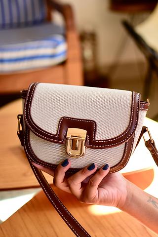 Bolsa transversal feminina