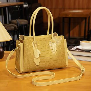 Bolsa grande feminina