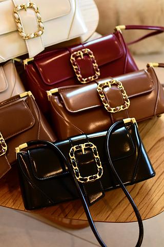 Bolsa transversal feminina