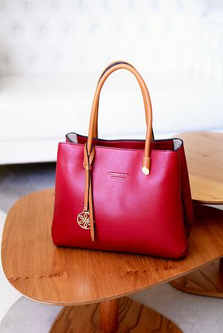 Bolsa grande feminina