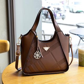 Bolsa grande feminina