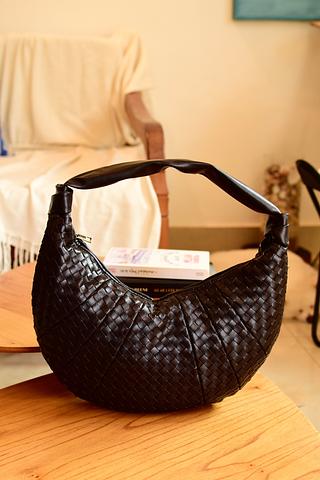 Bolsa transversal feminina