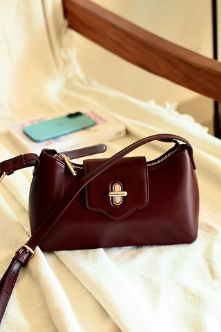 Bolsa transversal feminina