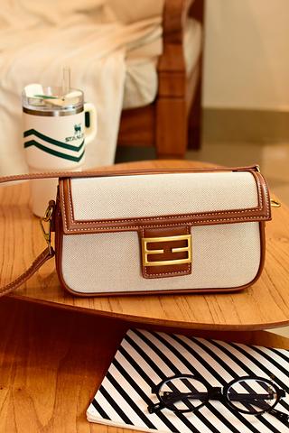 Bolsa transversal feminina