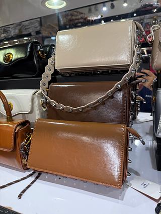 Bolsa transversal feminina