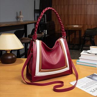 Bolsa transversal feminina